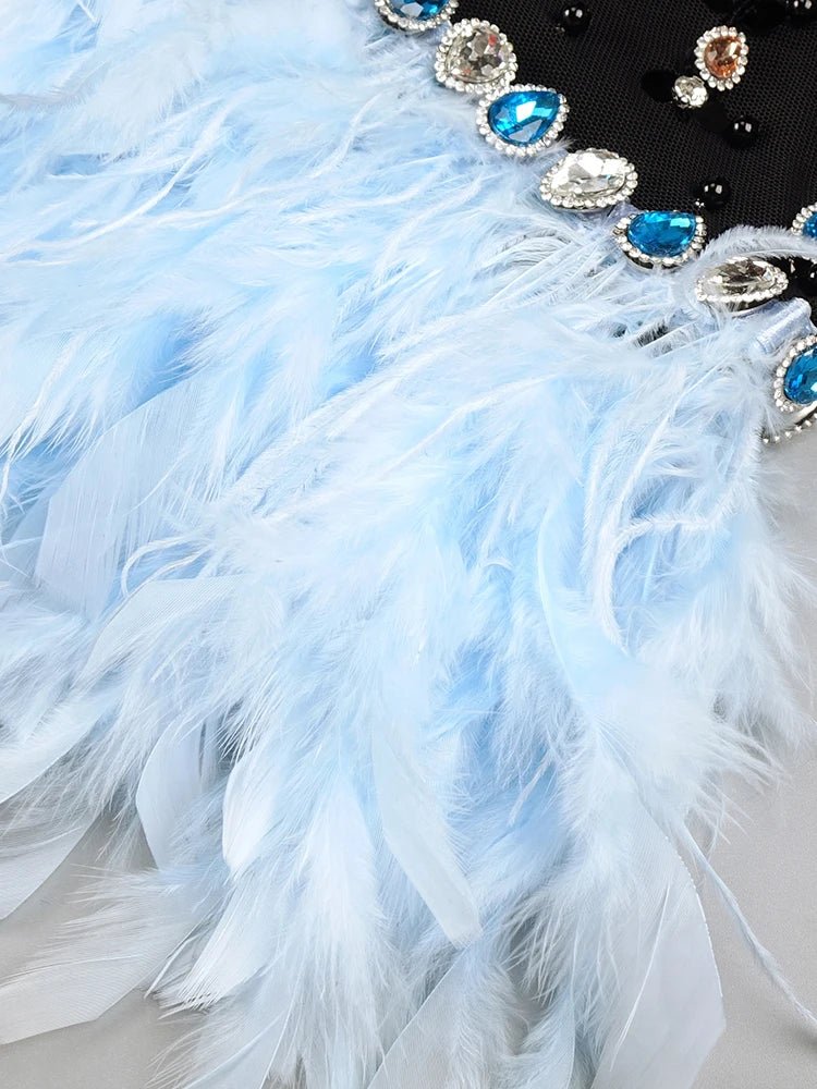 Altessa - A short dress with sparkling Jewels and luxurious Feathered trim - Lu Di Lusso