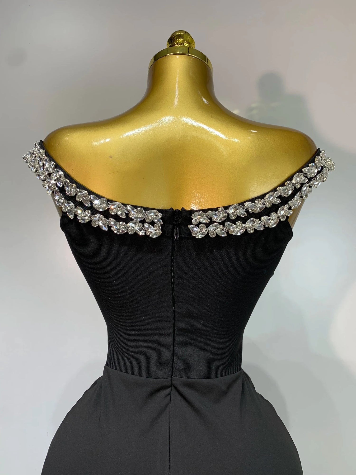 GLAMY Off - Shoulder Diamond Bandage Dress - Lu Di Lusso