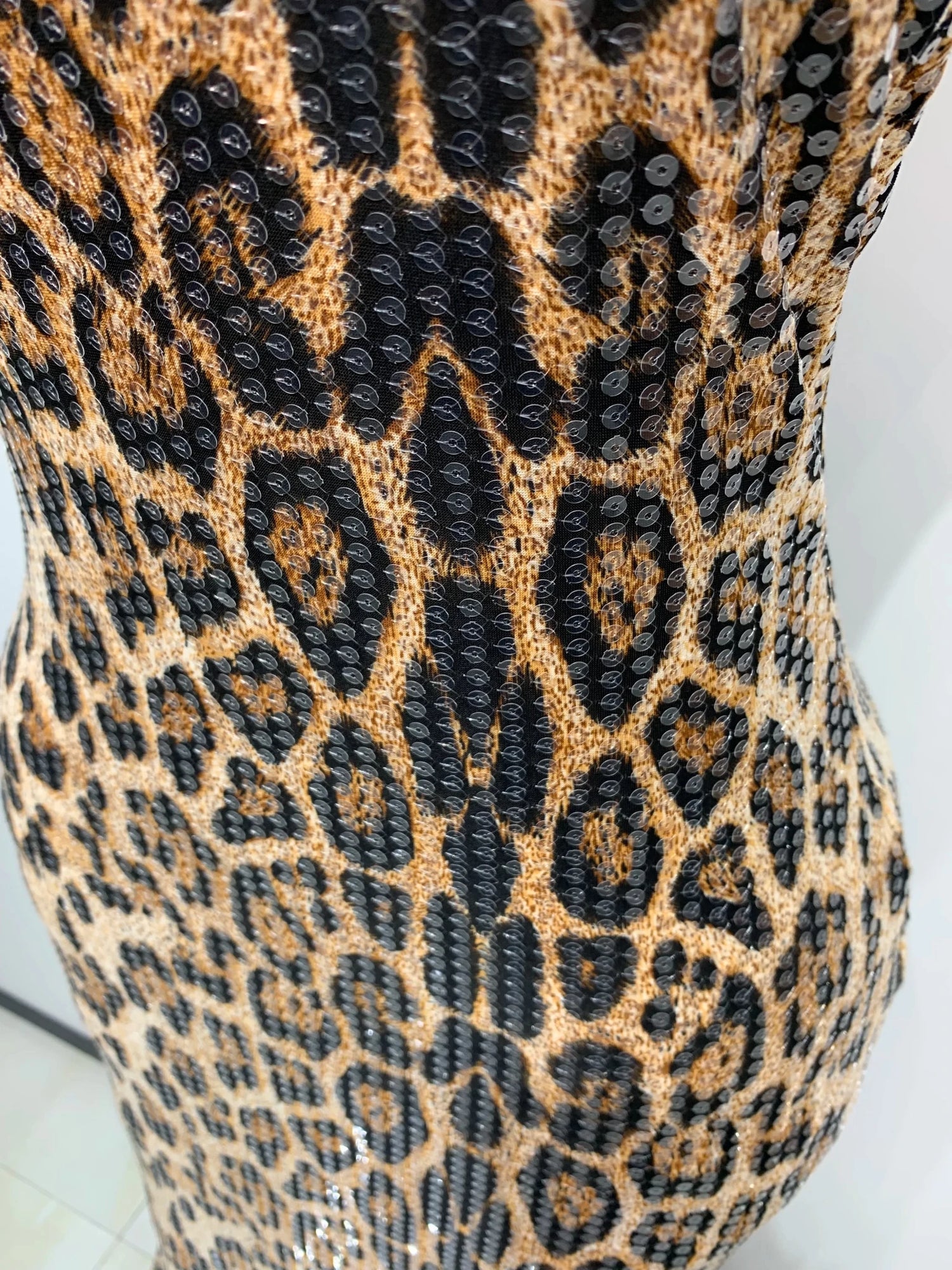 LEOPARIS Halter Maxi Dress - Lu Di Lusso