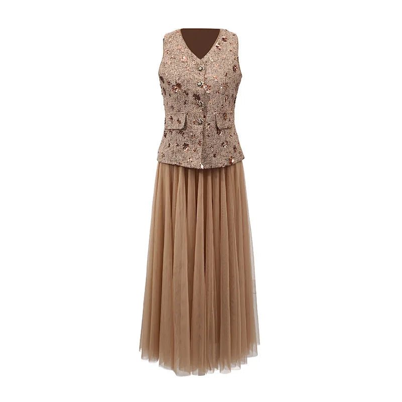 Marvia is a vintage - inspired two - piece vest and maxi skirt - Lu Di Lusso
