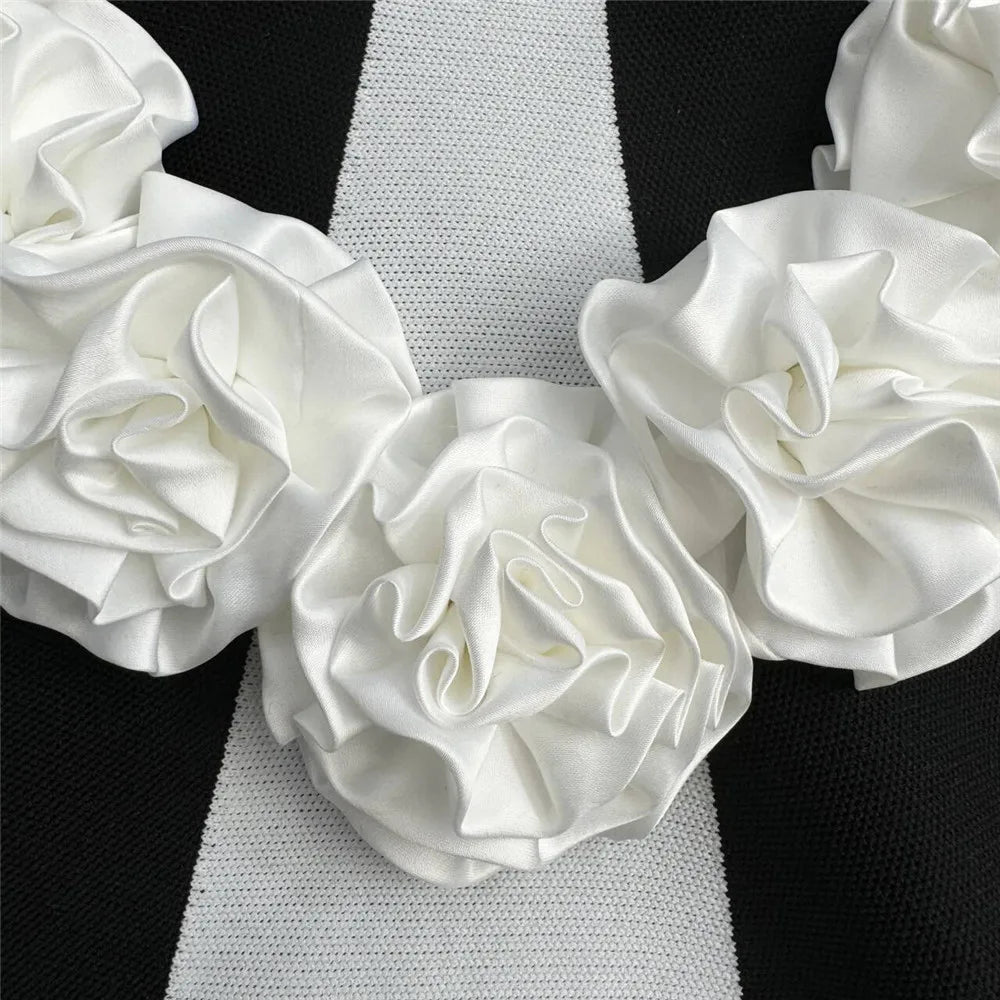 Monirosa - A Luxury strapless striped bandage mini dress with elegant white roses. - Lu Di Lusso