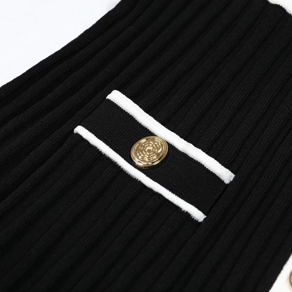 Novellea Color Block Slim Fit Knitted Dress - Lu Di Lusso