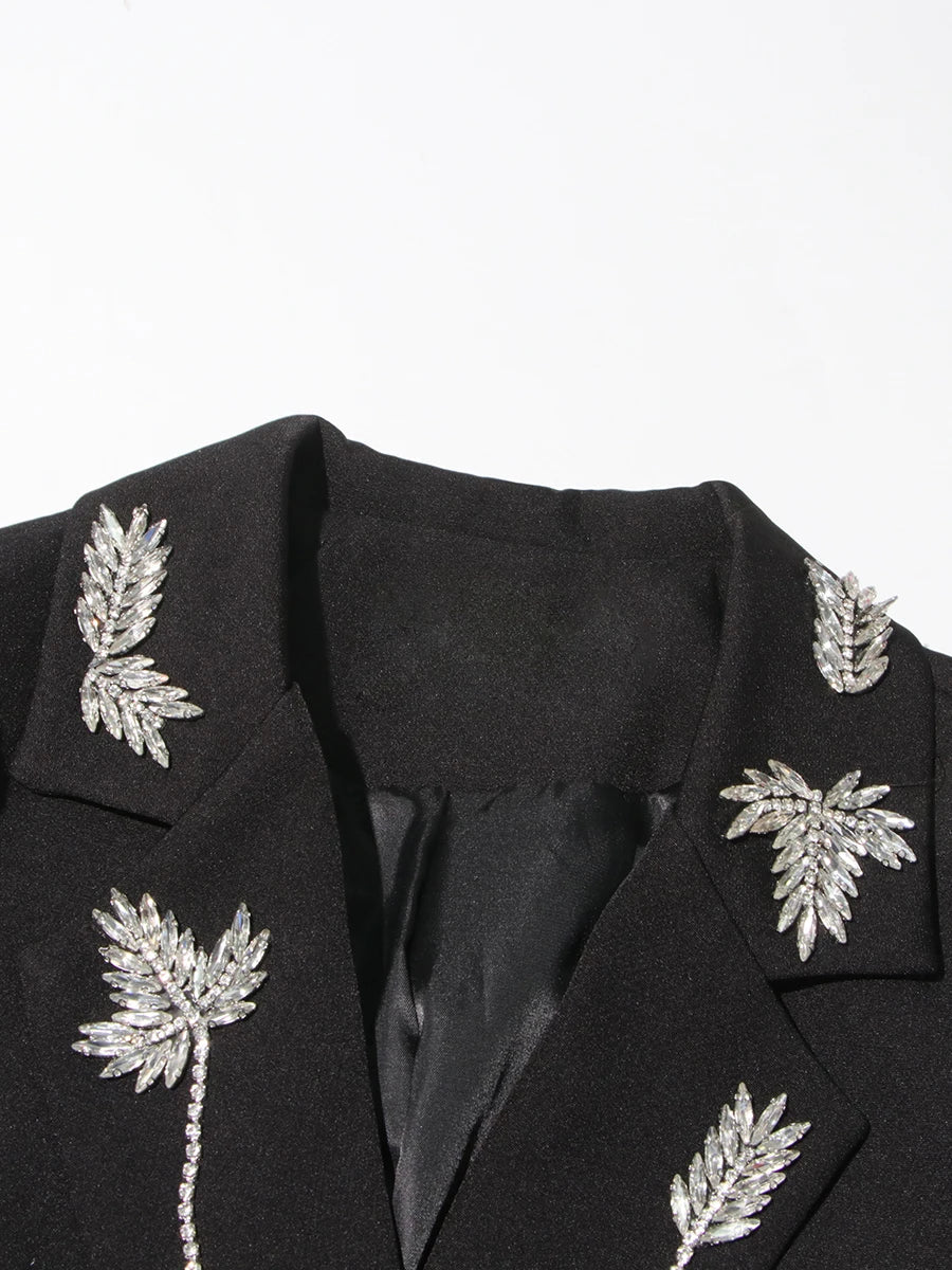Papillia - Elegant skirt and Blazer set featuring a sparkling crystal Butterfly. - Lu Di Lusso