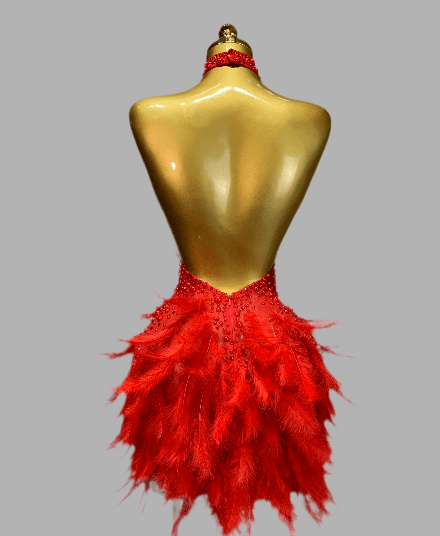 Perlamode Short pearl - embellished dress with feathers - Lu Di Lusso