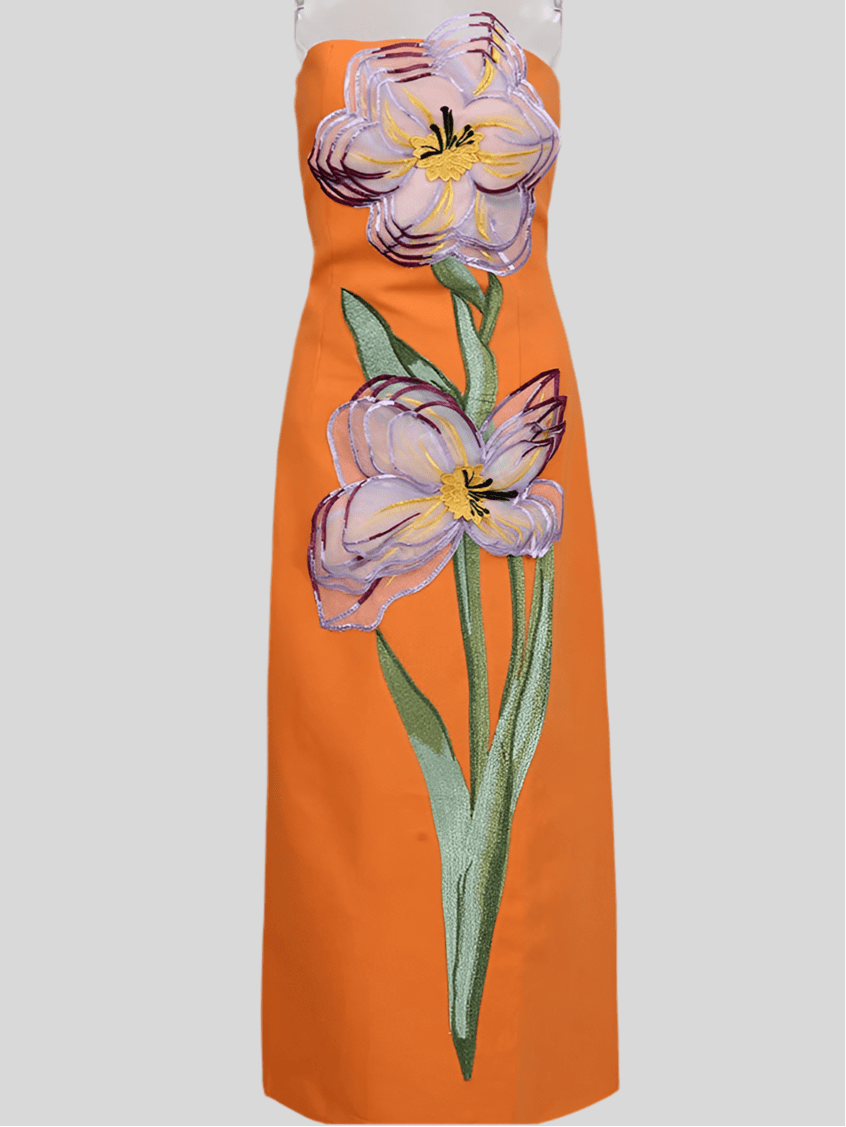 Rosa maxi dress with 3D floral details - Lu Di Lusso