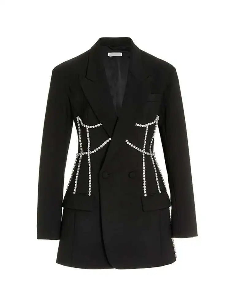 Silvarra A bold white blazer with silver chains. - Lu Di Lusso